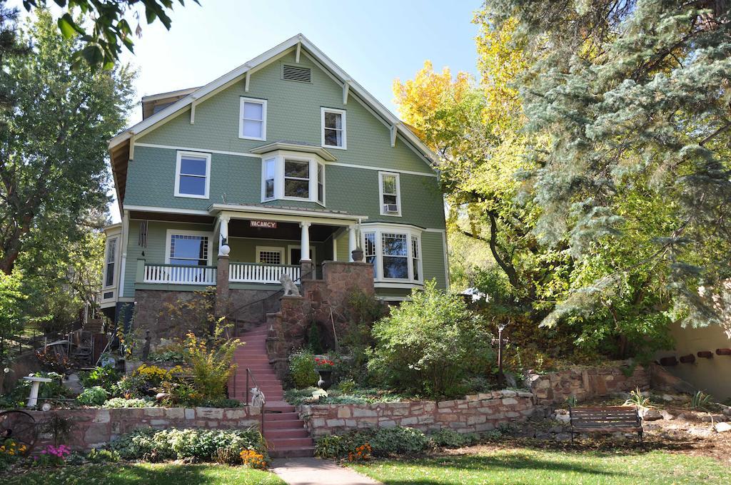 Avenue Hotel Bed And Breakfast Manitou Springs Exterior photo