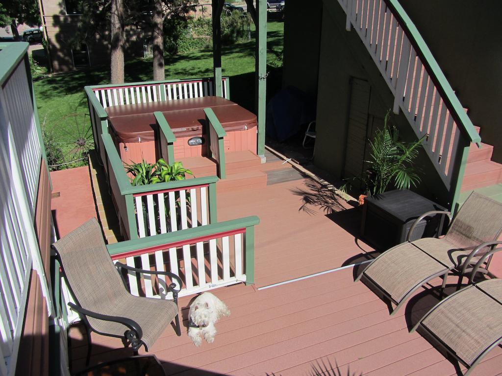 Avenue Hotel Bed And Breakfast Manitou Springs Exterior photo