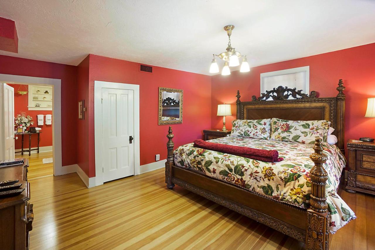 Avenue Hotel Bed And Breakfast Manitou Springs Exterior photo
