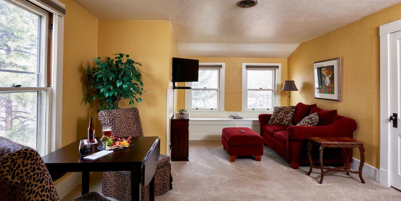 Avenue Hotel Bed And Breakfast Manitou Springs Exterior photo